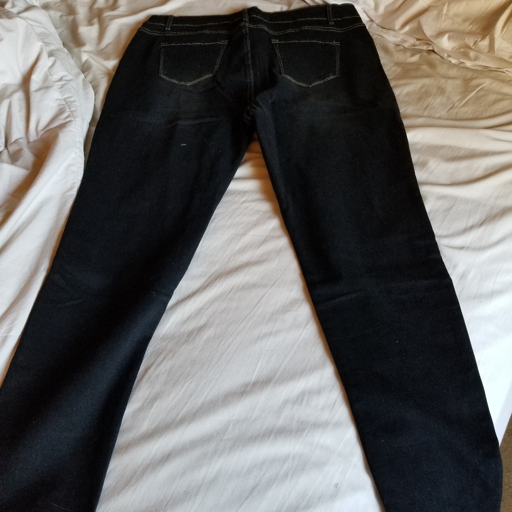 Jeans - Picture 5 of 5
